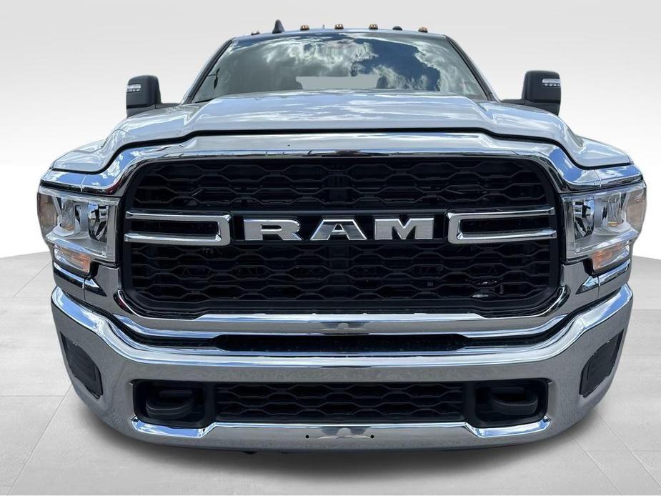 new 2024 Ram 3500 car, priced at $62,900