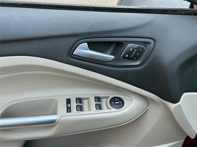 used 2013 Ford Escape car, priced at $9,998