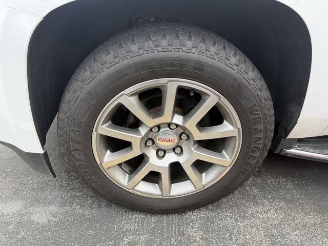 used 2020 GMC Yukon XL car, priced at $39,998