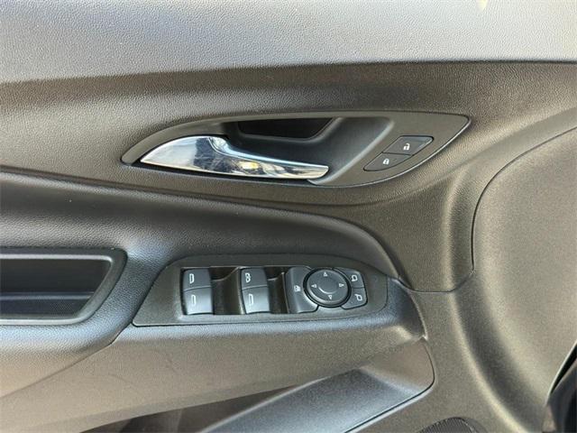 used 2023 Chevrolet Equinox car, priced at $20,512