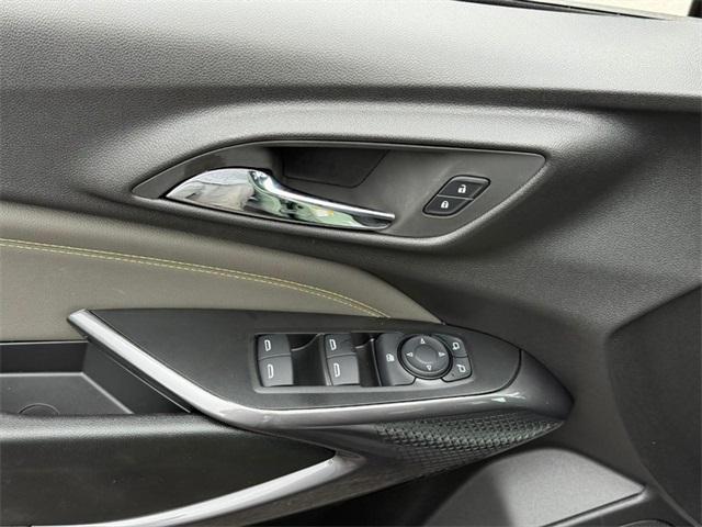 new 2025 Chevrolet Trax car, priced at $26,230