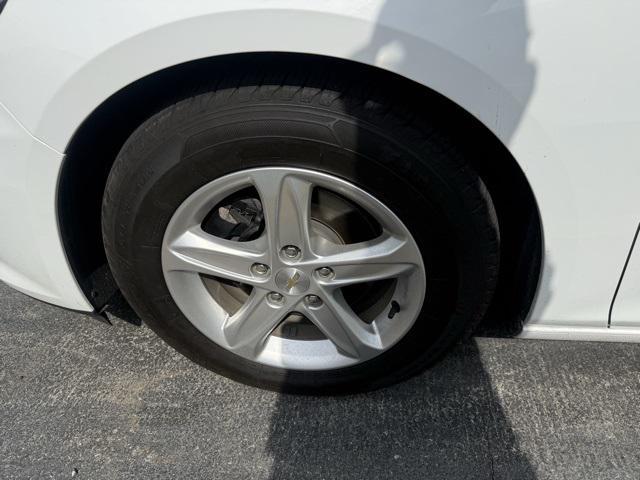 used 2020 Chevrolet Malibu car, priced at $18,998