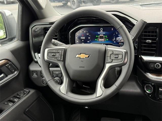 new 2025 Chevrolet Silverado 1500 car, priced at $45,340