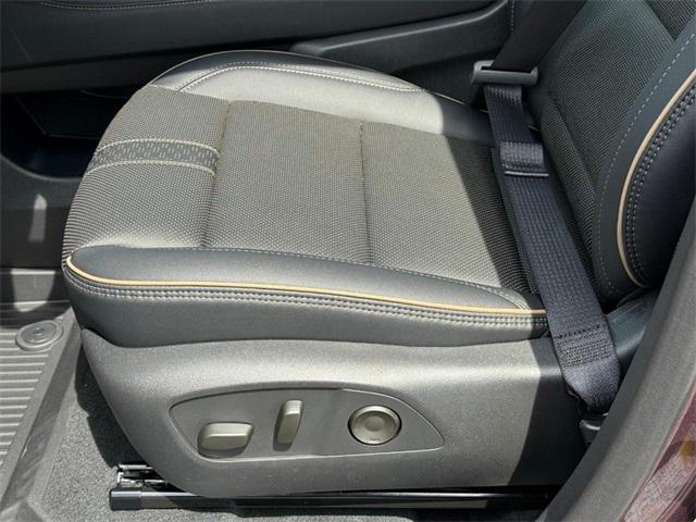 new 2025 Chevrolet Traverse car, priced at $56,320