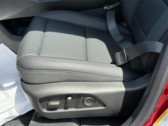 new 2026 Chevrolet Equinox car, priced at $30,540