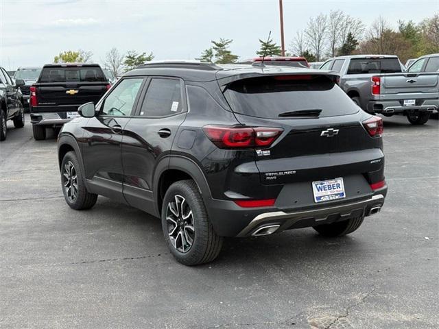 new 2025 Chevrolet TrailBlazer car, priced at $32,100