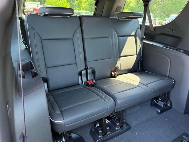 new 2025 Chevrolet Suburban car, priced at $79,380