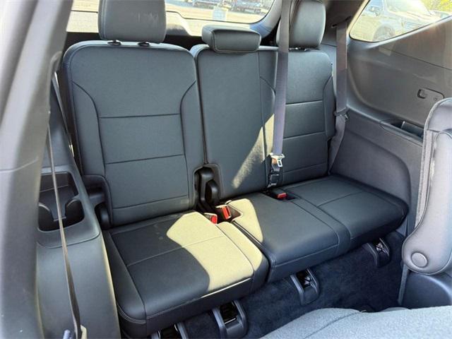 new 2025 Chevrolet Traverse car, priced at $51,295