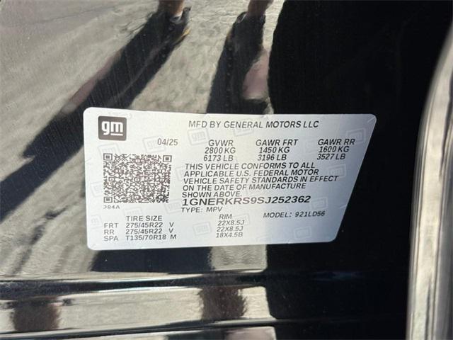 new 2025 Chevrolet Traverse car, priced at $51,295