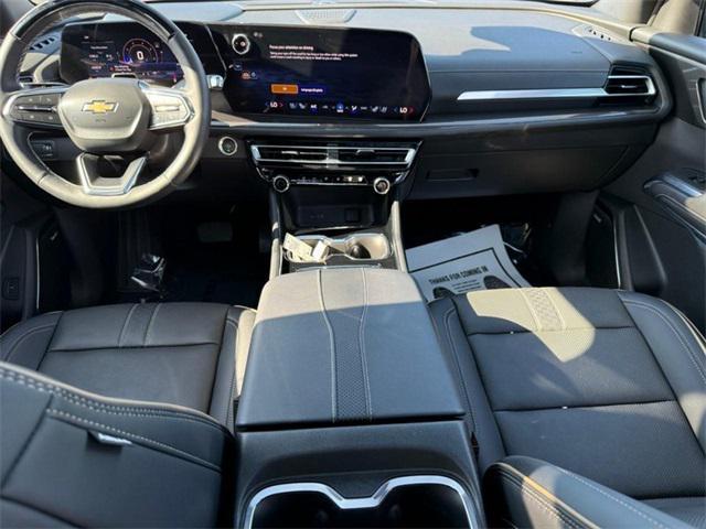 new 2025 Chevrolet Traverse car, priced at $51,295