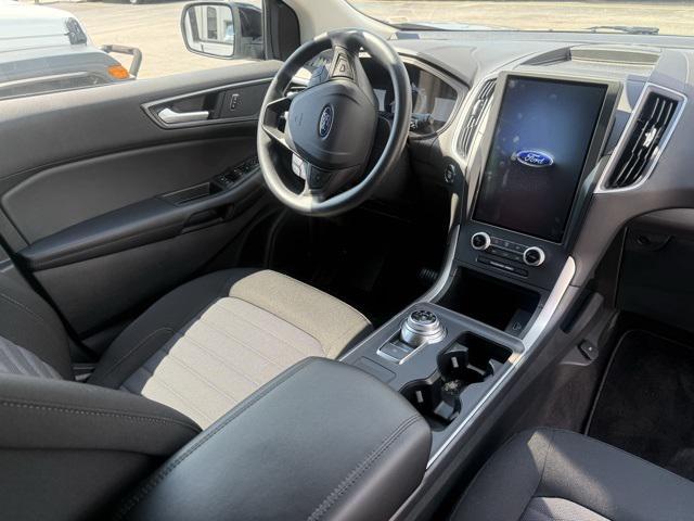used 2024 Ford Edge car, priced at $30,998