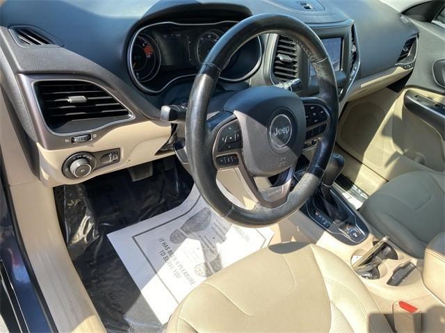 used 2019 Jeep Cherokee car, priced at $13,511