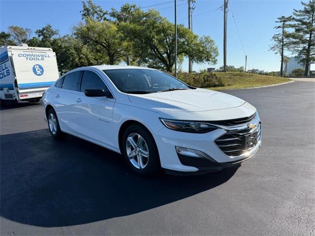 used 2022 Chevrolet Malibu car, priced at $17,812