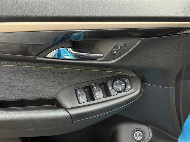 used 2025 Chevrolet TrailBlazer car, priced at $27,998