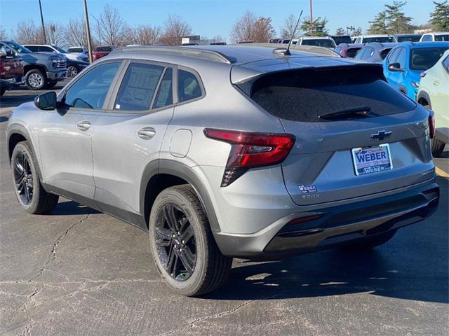 new 2025 Chevrolet Trax car, priced at $26,059