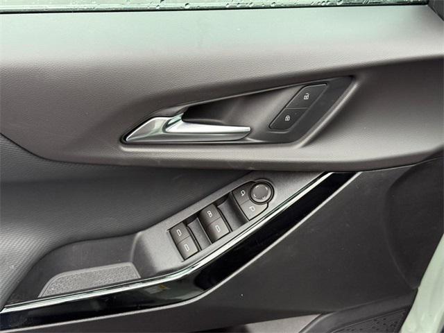 new 2026 Chevrolet Equinox car, priced at $27,860