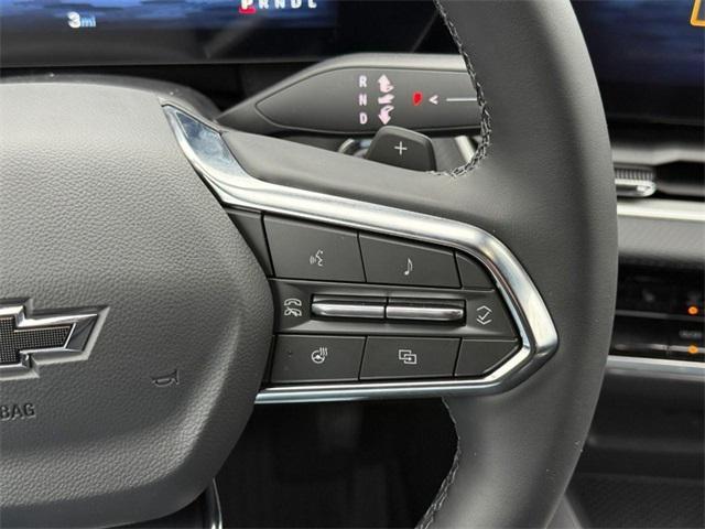 new 2026 Chevrolet Equinox car, priced at $27,860