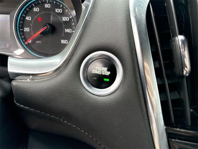 used 2023 Chevrolet Traverse car, priced at $31,898