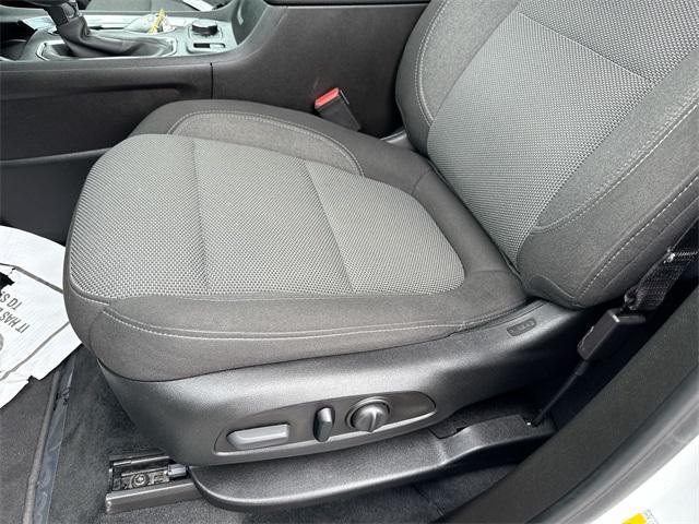 used 2023 Chevrolet Traverse car, priced at $31,898