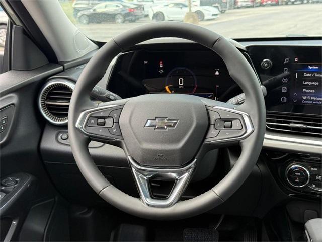 new 2025 Chevrolet Trax car, priced at $25,980