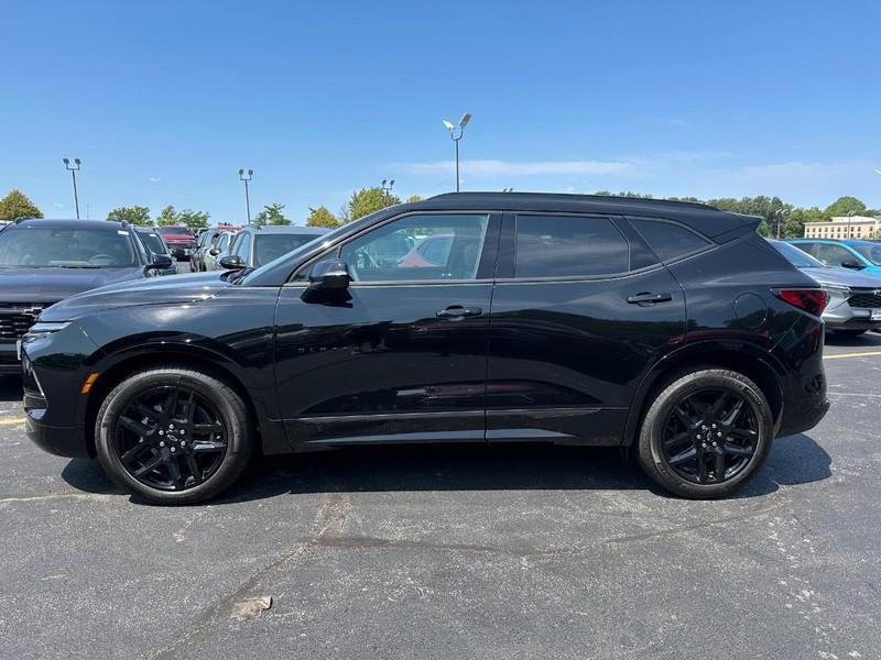 new 2024 Chevrolet Blazer car, priced at $45,515