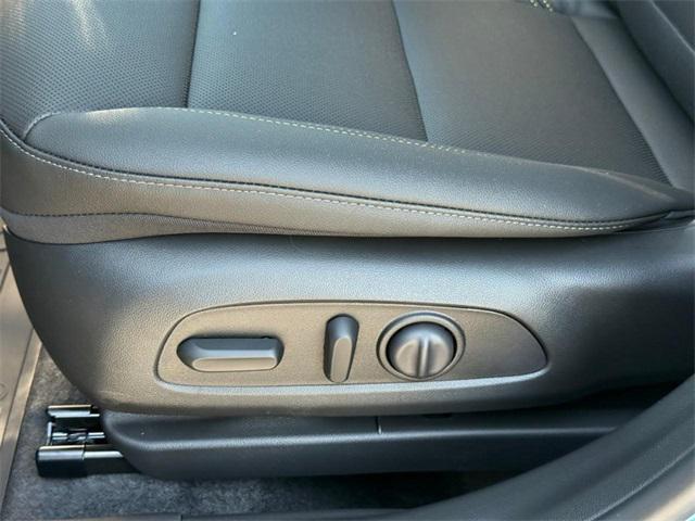 new 2026 Chevrolet Trax car, priced at $28,101