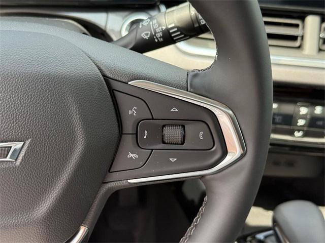 new 2025 Chevrolet Trax car, priced at $26,405