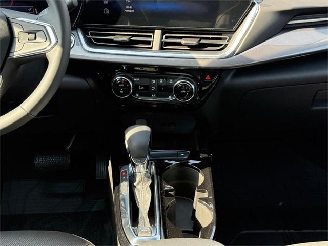 new 2025 Chevrolet Trax car, priced at $26,600
