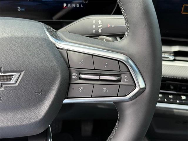 new 2026 Chevrolet Equinox car, priced at $32,335