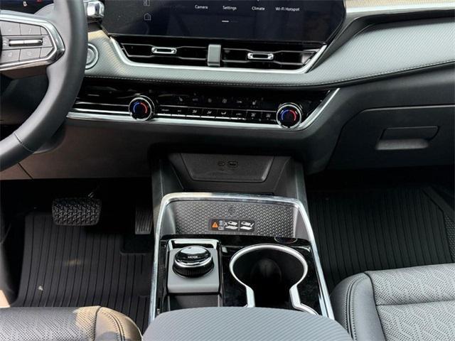 new 2026 Chevrolet Equinox car, priced at $33,172