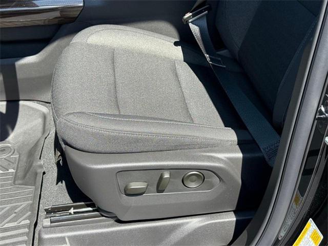 new 2025 Chevrolet Silverado 1500 car, priced at $52,695