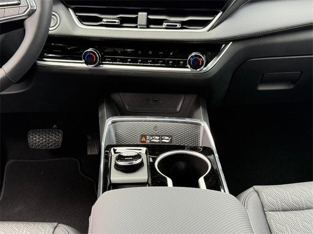 new 2026 Chevrolet Equinox car, priced at $30,540