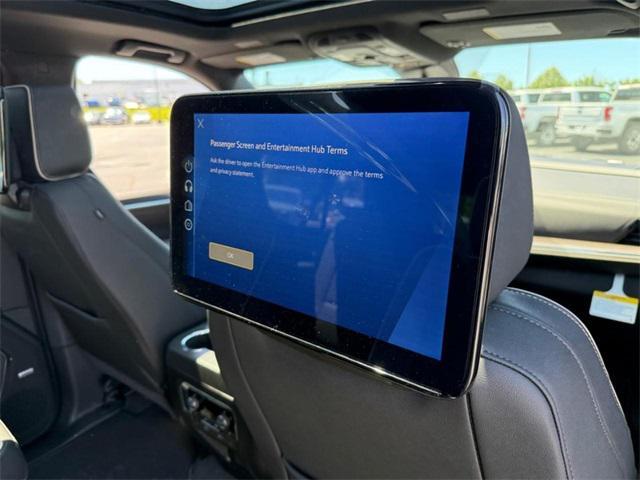 new 2025 Chevrolet Suburban car, priced at $84,400
