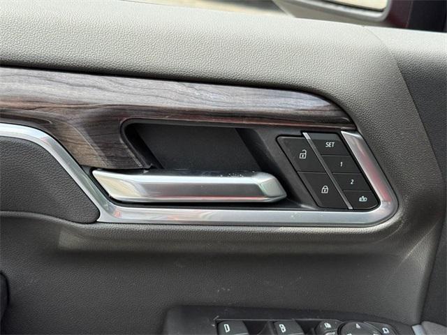 new 2025 Chevrolet Silverado 2500 car, priced at $67,560