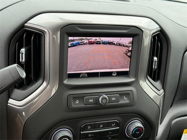 new 2025 Chevrolet Silverado 1500 car, priced at $33,720