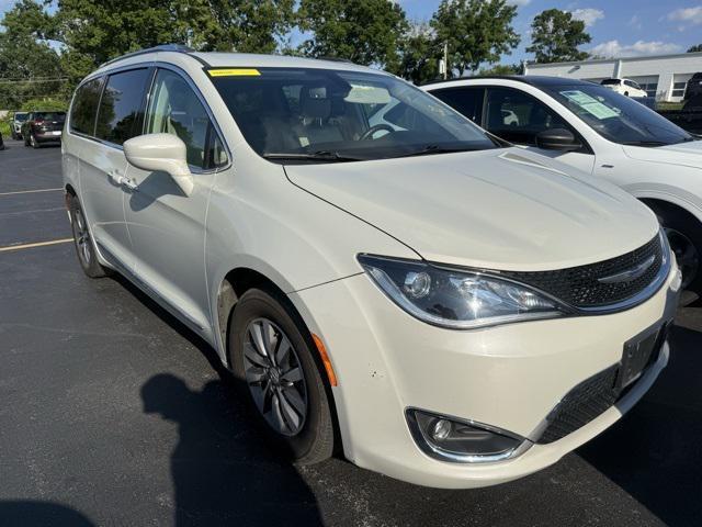 used 2020 Chrysler Pacifica car, priced at $23,798