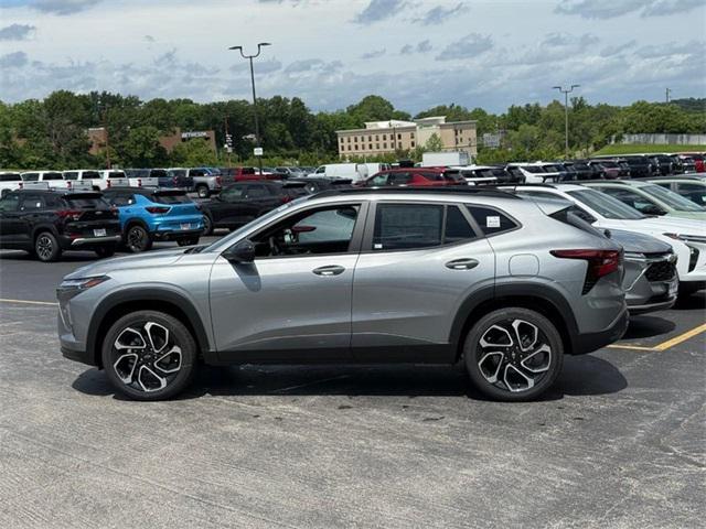 new 2025 Chevrolet Trax car, priced at $26,185