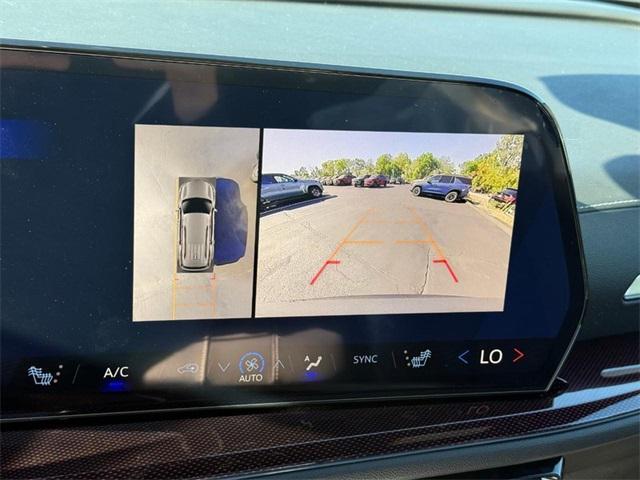 new 2026 Chevrolet Traverse car, priced at $51,413