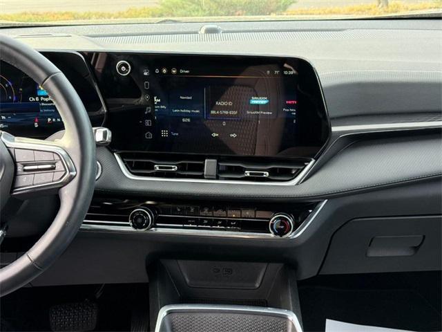 used 2025 Chevrolet Equinox car, priced at $26,698