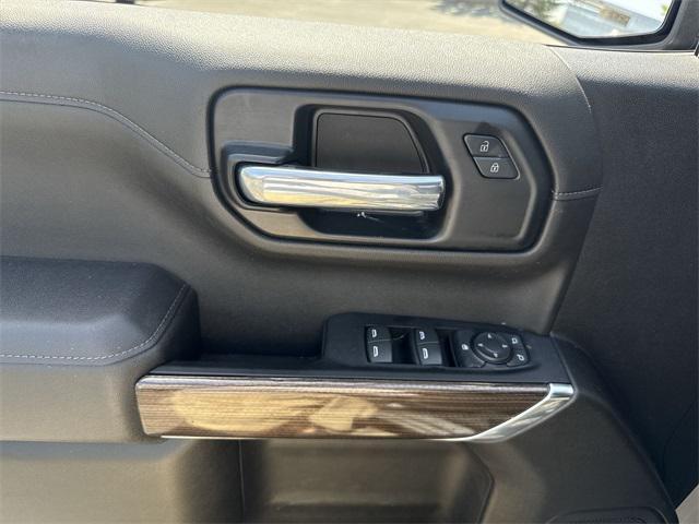 used 2021 Chevrolet Silverado 1500 car, priced at $40,995