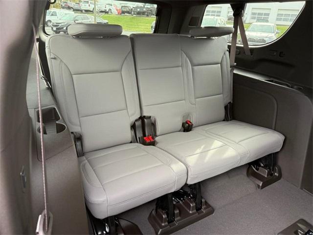 new 2026 Chevrolet Suburban car, priced at $71,170