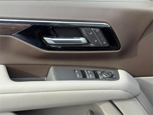 new 2026 Chevrolet Suburban car, priced at $71,170