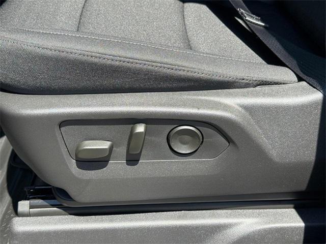 new 2025 Chevrolet Silverado 2500 car, priced at $50,640