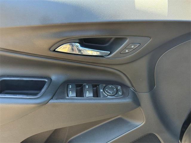 used 2022 Chevrolet Equinox car, priced at $20,998