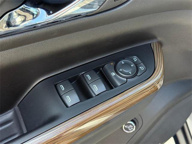 used 2023 GMC Acadia car, priced at $30,998