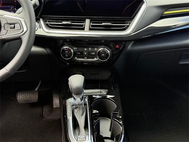 new 2025 Chevrolet Trax car, priced at $24,940