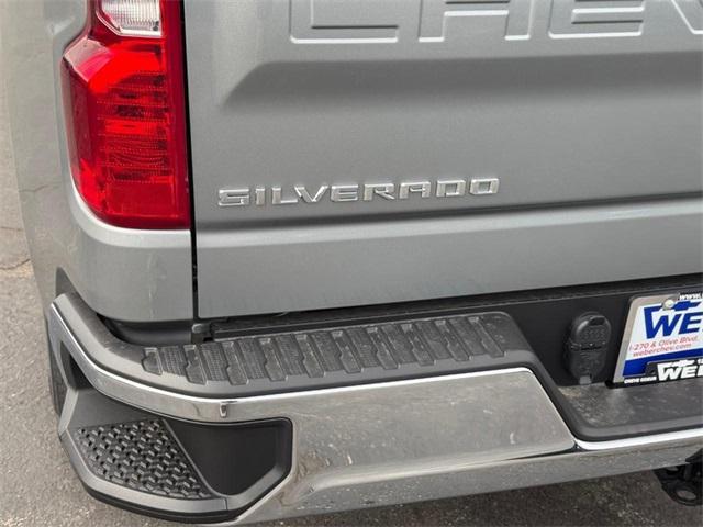 new 2025 Chevrolet Silverado 1500 car, priced at $32,500