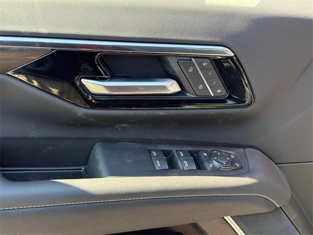 new 2025 Chevrolet Tahoe car, priced at $76,675