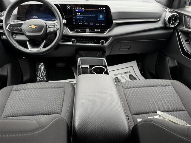 used 2025 Chevrolet Equinox car, priced at $26,598