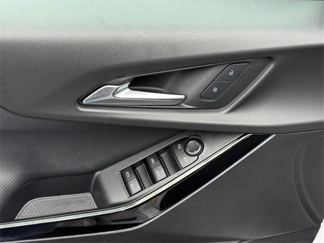 used 2025 Chevrolet Equinox car, priced at $26,598